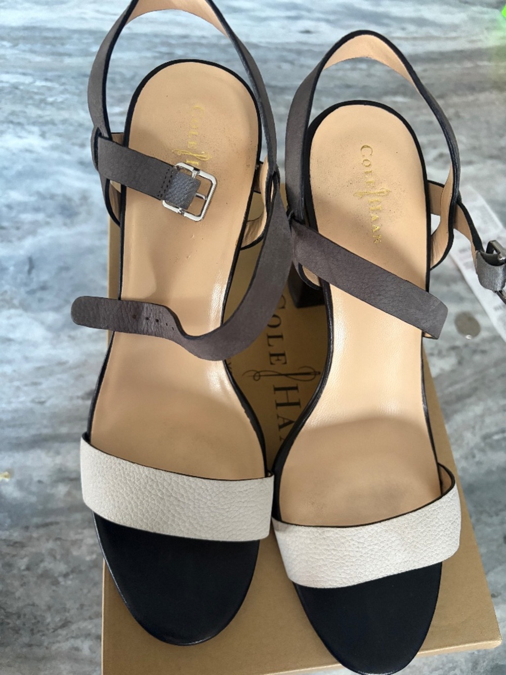COLE HAAN Minetta Sandal, Size 11 B